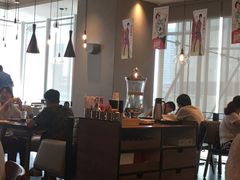 大堂-必胜客(大悦城店)