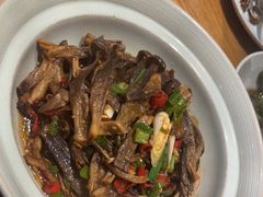 砂锅鹿茸菌-拾菌寻味·云南野生菌(佛祖岭店)