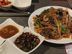 -贵宾牛·潮汕牛肉火锅(珠池总店)