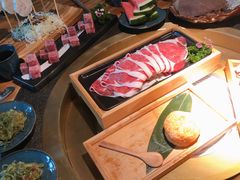 飞鱼籽墨鱼滑-湊湊火锅·茶憩(东城万达店)