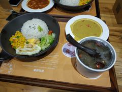 泰红咖喱龙虾饭-海盗虾饭·剥好的小龙虾饭(上地辉煌店)