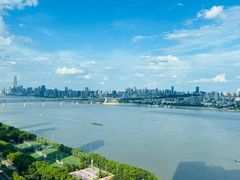 -黄记煌三汁焖锅(新佳丽江汉路店)