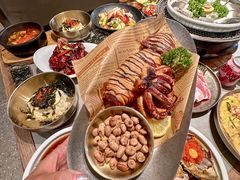 -草家酱蟹炭火烤肉店(珲春南路一店)