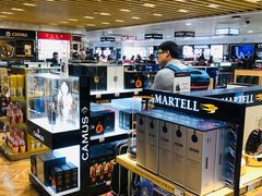 -日上免税行(浦东机场五店)