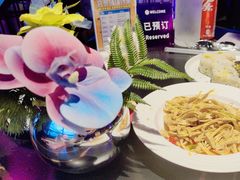 -粉墨特色菜·烧烤音乐酒馆