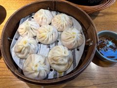 -馋三尺蟹粉小笼(人民广场店)