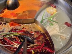 -辣伍鲜毛肚老火锅(元一店)