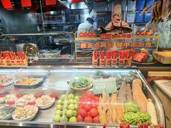 -魏铭鱼头捞饭(晋阳路店)