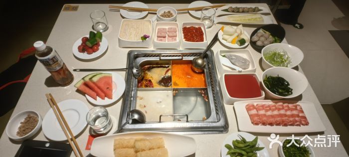 海底捞火锅(盈石八一广场店)图片