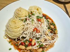 -嫩芽 ·地道重庆菜(十八梯露台夜景店)