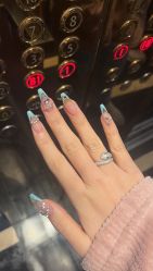 -槿里日式美甲工作室