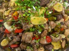 -廖哥泡椒兔(峨眉店)