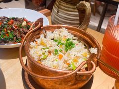 -一坐一忘云南菜(卓悦中心)