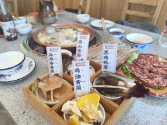 -阿婆情腊排骨火锅(金虹路店)