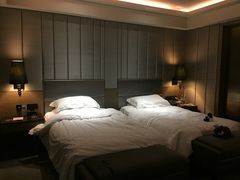 双床-榛悦隆堡成都酒店(春熙路太古里店)