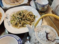 -缘来聚·徽菜名店(黄山宏村店)