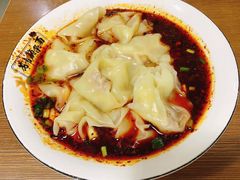 红油抄手-花市豌杂面(民生路店)