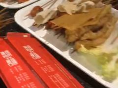 -佰人王串串香火锅(洋珠巷店)
