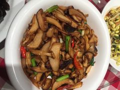 -西贝莜面村(上海百联西郊店)