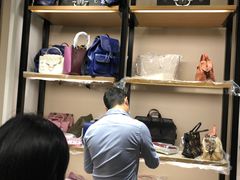 -COACH蔻驰(恒隆广场店)
