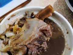 目鱼猪筒骨罐-姐妹炖罐店(桂香街总店)