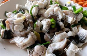Blanched Eel with Fresh Texture