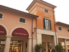 -佛罗伦萨小镇广佛名品奥特莱斯(疏港路店)