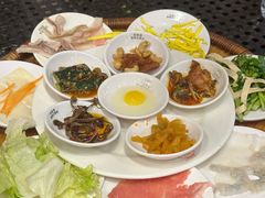 -桥香园云南过桥米线(金马碧鸡店)