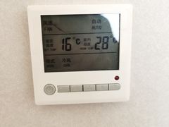 -上海浦东康桥绿地假日酒店