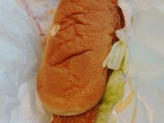 长长鳕鱼堡-麦当劳(展览路店)