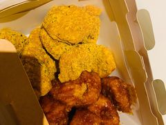 -BHC炸鸡(明洞总店)