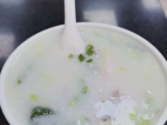 鱼片粥-燊意布拉肠云吞面(中山四路店)