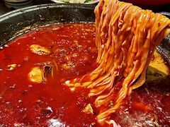 -沸炉重庆老火锅(军事博物馆店)