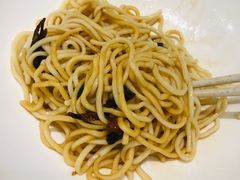 -一两饭川味素食餐厅