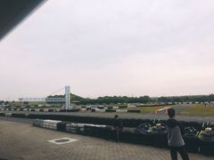 -上赛卡丁车世界