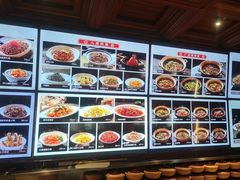 -八府香鸭·啫啫煲(华山路店)