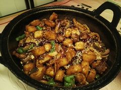 -老钟家烤羊排·敦伊阁清真餐厅胡羊焖饼