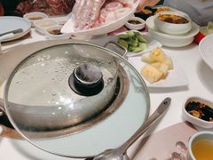 -洪氏嗨捞·猪肚鸡火锅(阳光天地店)