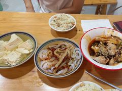 -朱大嘴肥肠血旺(福字街店)