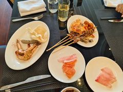 -圣丰索菲特·2 On 988 Café 自助餐厅