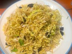 -老码头黑皮肘子锅包肉(赣水路店)