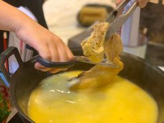 -鲜入围煮花胶鸡海鲜火锅