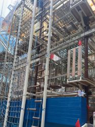 -PIPIKINGDOM皮皮王国欢乐号(欢乐海岸购物中心店)