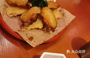 Heart's Desire Honey-Glazed Chicken Wings