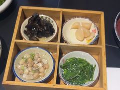 -牛牛和牛海鲜粥底火锅(长虹国际城店)