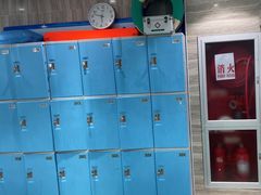 -小蓝鲸游泳培训基地(石景山店)