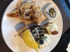 -唐拉雅秀酒店-西锦汇空中BBQ·思创餐厅