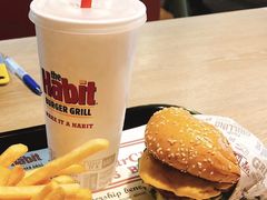 -The Habit Burger Grill 哈比特汉堡(复兴soho店)