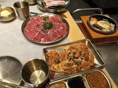 -韩宫宴烤肉·黑毛和牛·料理(荆门漳河万达店)