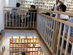 -猫的天空之城概念书店(苏州平江店)